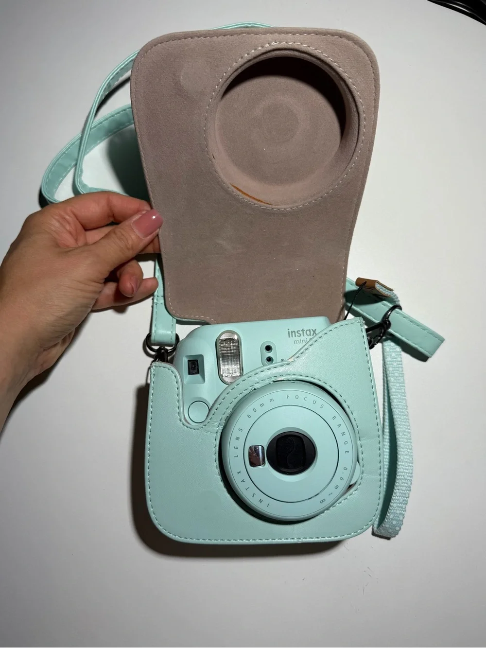 Fujifilm Instax Mini 9 Instant Camera + Case (Ice Blue)